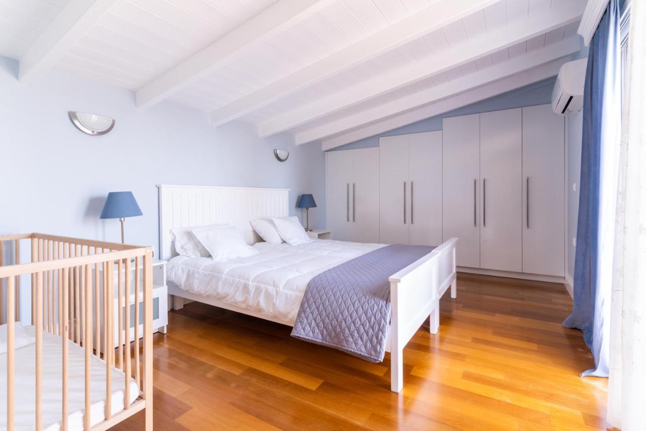 Coastline Maisonette Near Athens Airport And Rafina Port Artemida  Exterior photo
